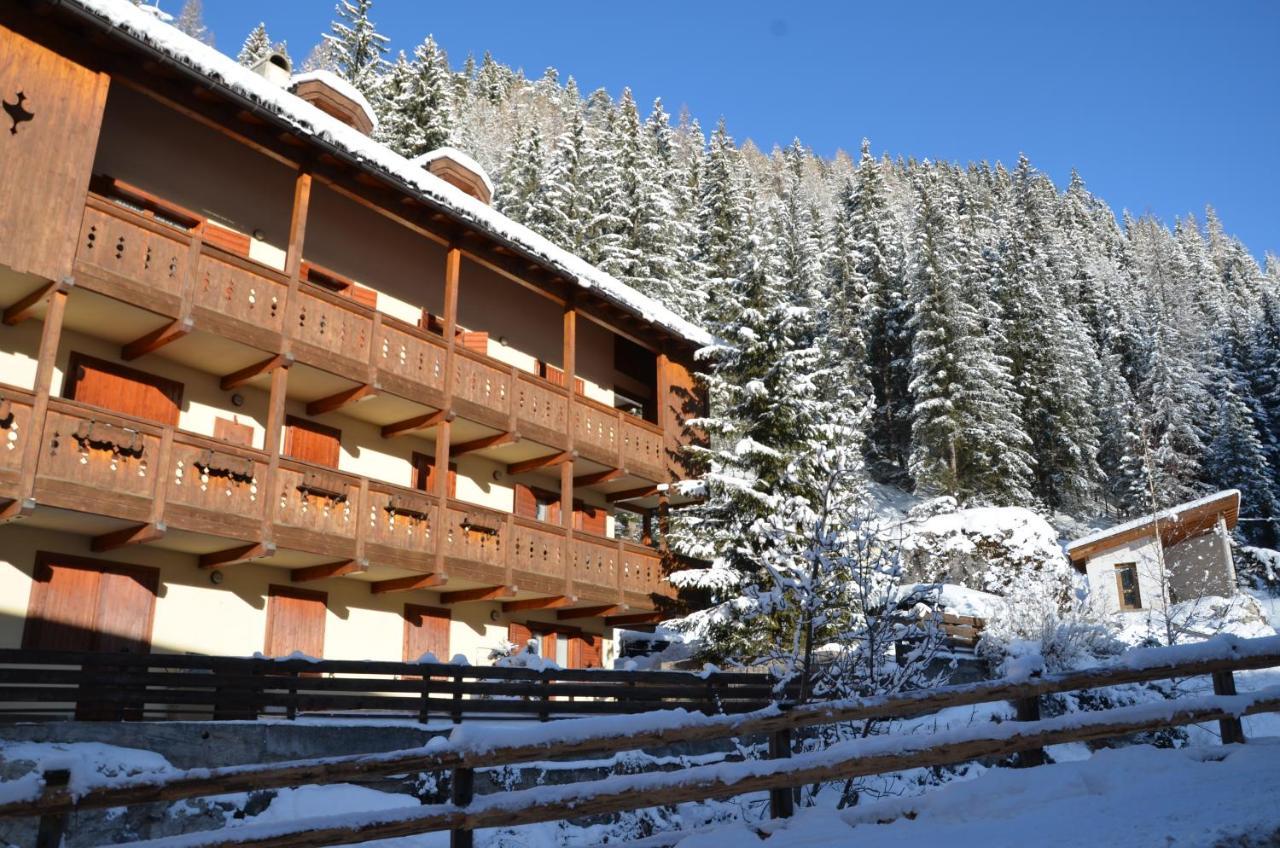Ferienwohnung Casa Del Bosco Canazei Exterior foto