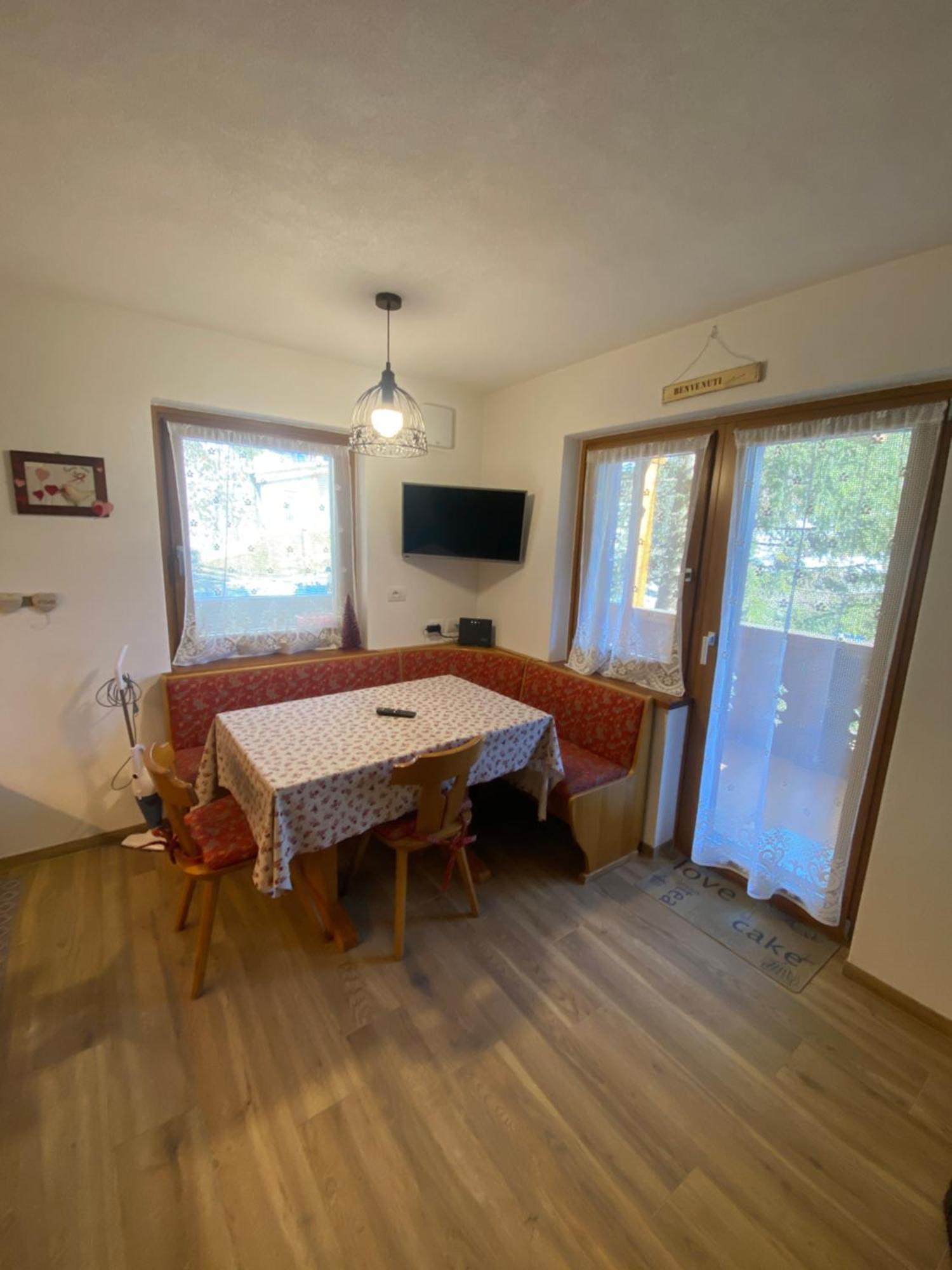 Ferienwohnung Casa Del Bosco Canazei Exterior foto