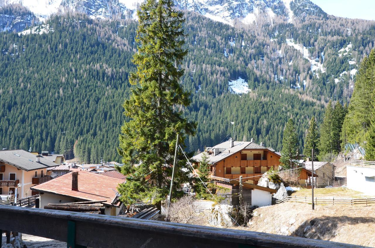 Ferienwohnung Casa Del Bosco Canazei Exterior foto